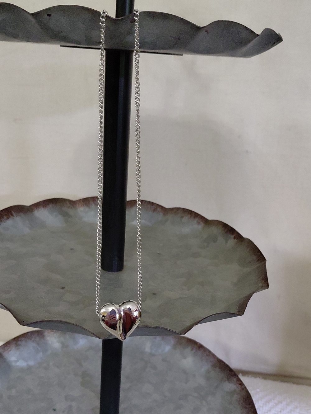 Avon Shiny Silver Heart Necklace